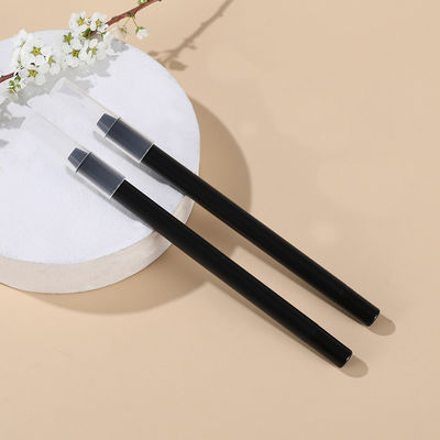 شعار ملون مطبوع من البلاستيك الفارغ ليب لينر أنبوب حزمة حاوية نحيلة ليبلينر أنبوب مادة قابلة للتخطيط